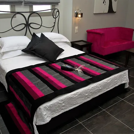 Alexander Apartment