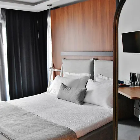 Alexander * 스타브로스