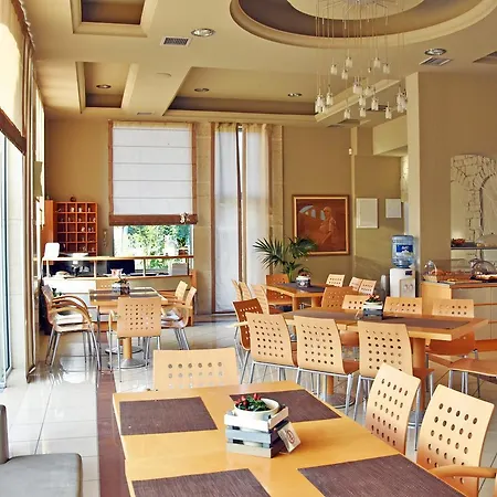 Alexander 스타브로스