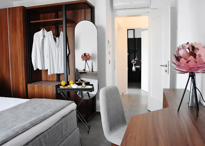 Alexander Apartament *