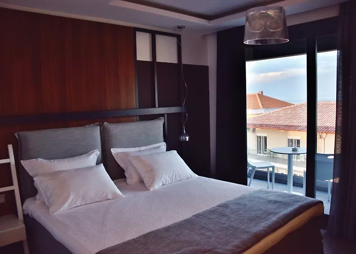 Alexander Apartman